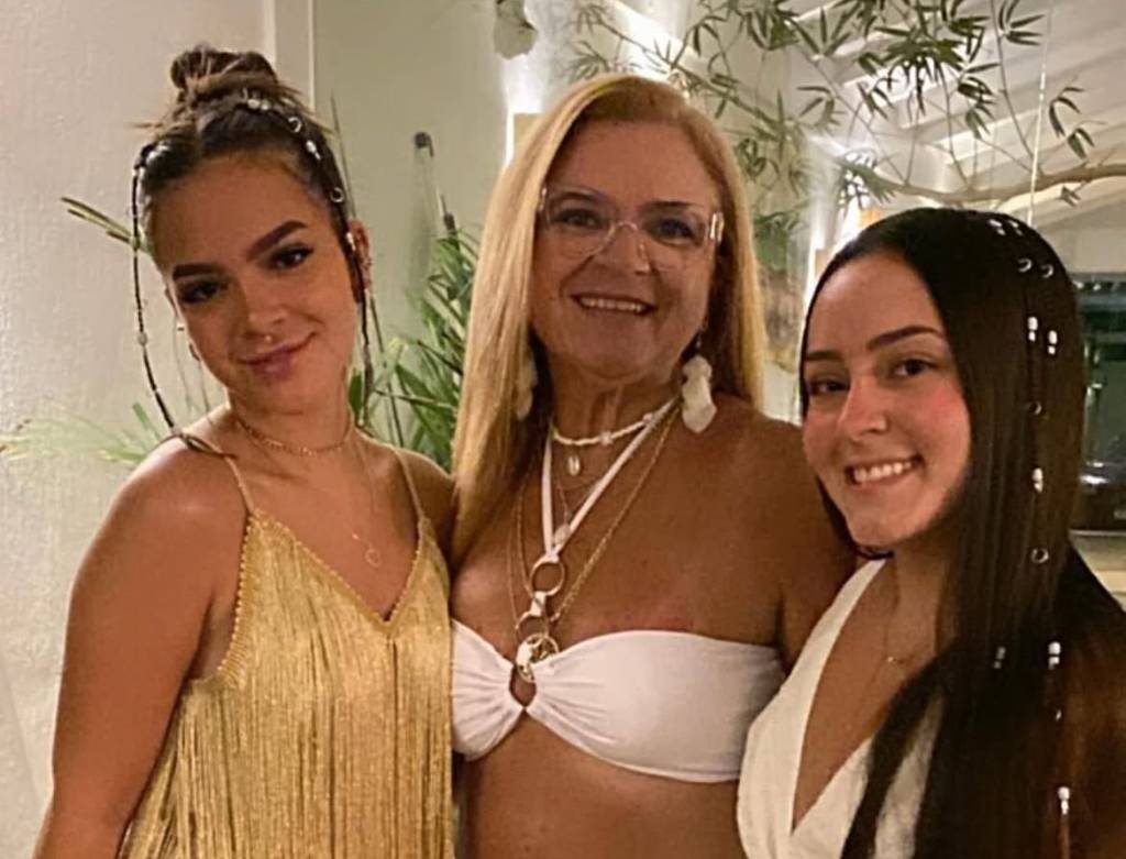 O que se sabe até agora sobre a morte da mãe de Mel Maia, aos 53 anos