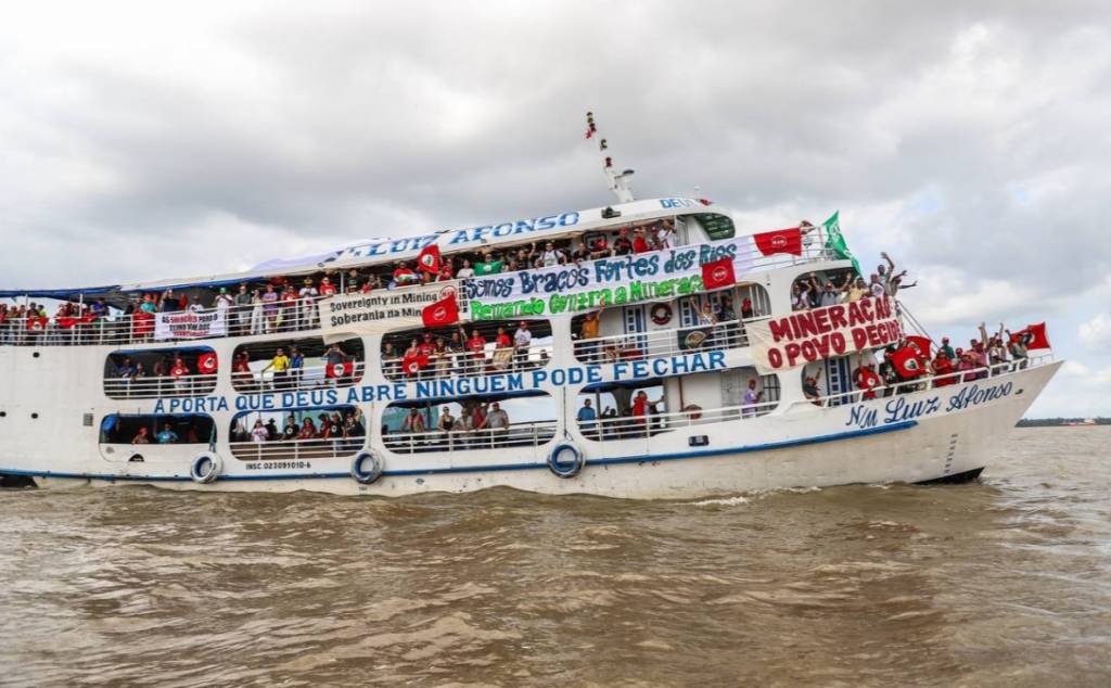 Um dia após invasão da Zona Azul da COP30, Belém enfrenta manhã de protestos