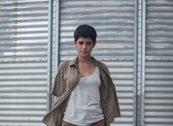 Julia Dalavia em 'Reencarne'