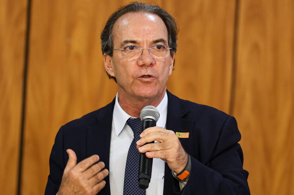 Lideranças políticas fazem pré-COP30 no Baixo Amazonas, a 700 km de Belém