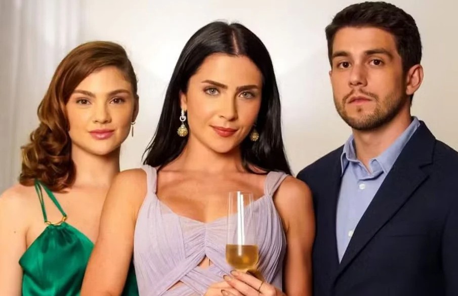 Parem Jade Picon: atriz estrela novela vertical da Globo e vira chacota