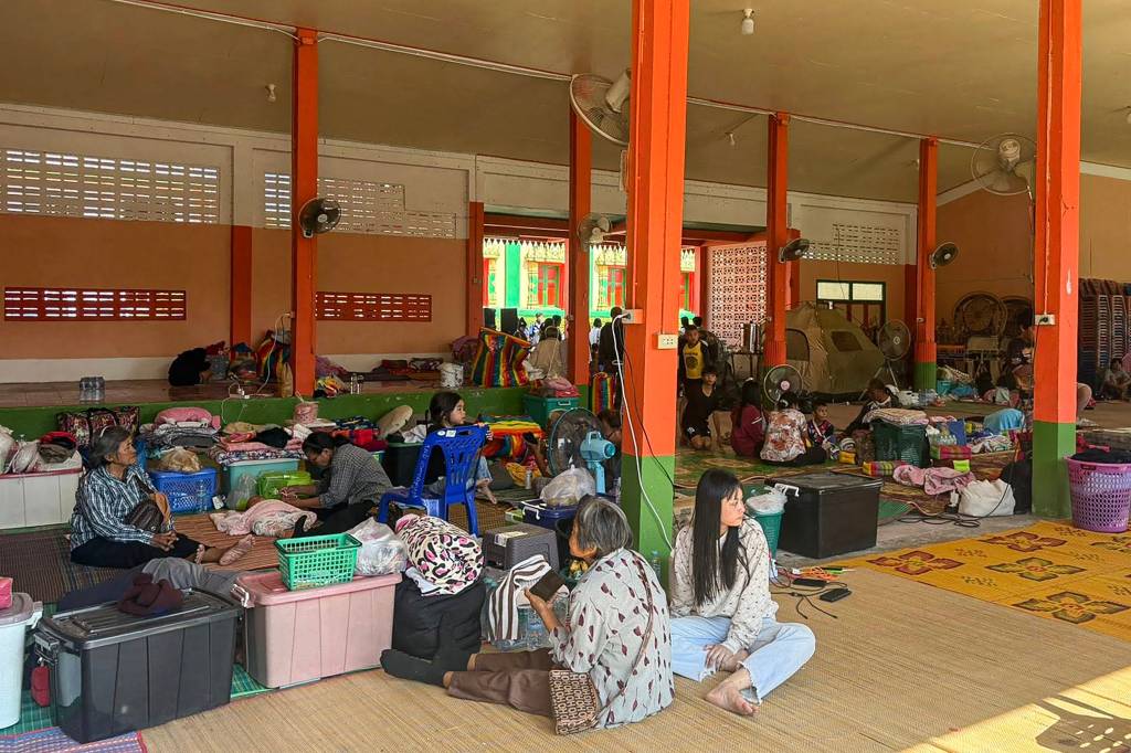 Tailândia bombardeia Camboja em meio a tensão sobre fronteira disputada; 4 civis morrem