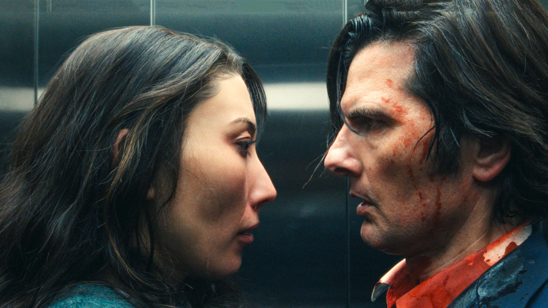 TENS&Atilde;O -&ensp;Ruptura: distopia corporativa tem f&atilde;s dedicados e hip&oacute;teses curiosas