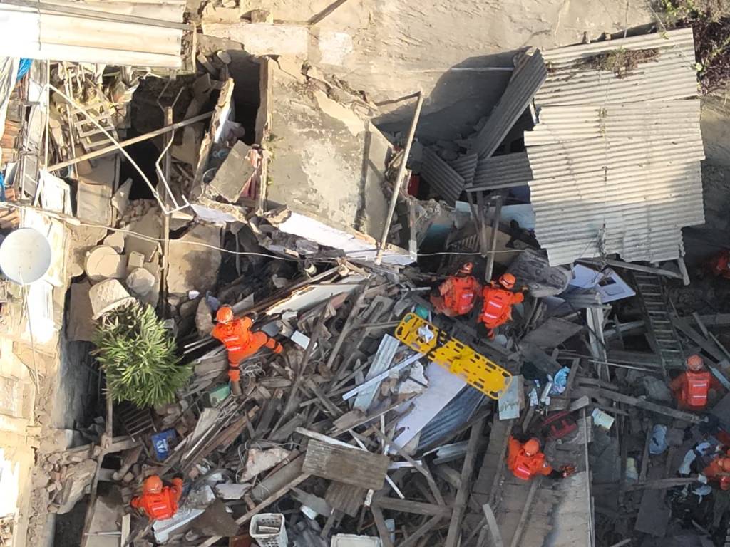 Desabamento deixa feridos no Catete, Zona Sul do Rio