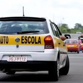 Menos aulas e exame toxicológico: o que muda nas regras para tirar CNH