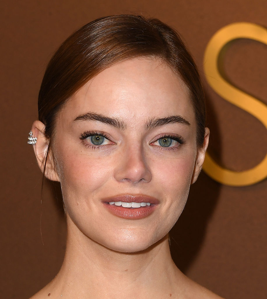 Emma Stone: halo sofisticado