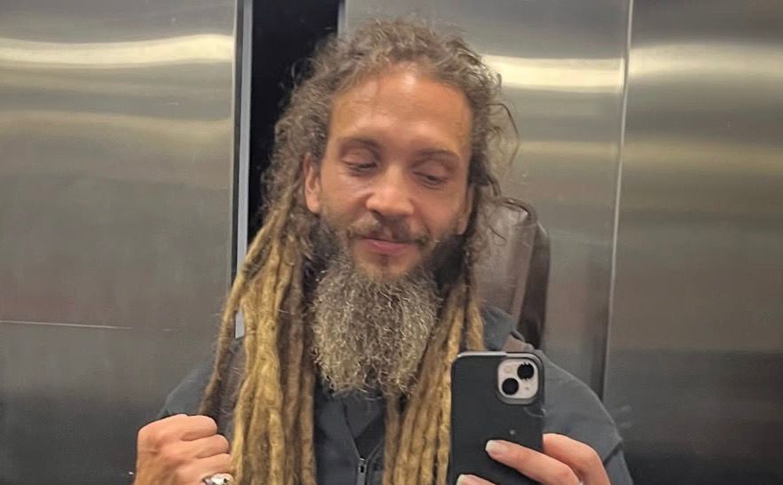 Ex-namorado de Leticia Spiller desabafa sobre problemas financeiros