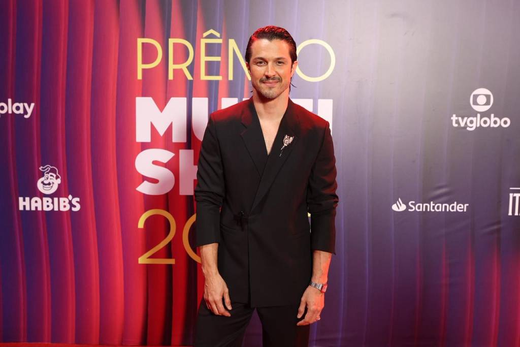 Romulo Estrela, a ‘boa referência masculina’ que desbancou Cauã Reymond