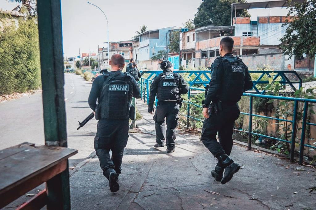 Operação no Rio mira grupo estratégico do Comando Vermelho na Zona Norte