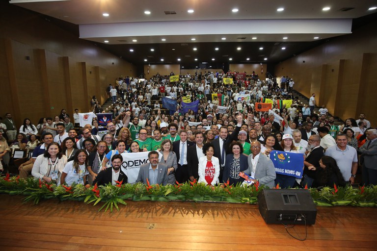 MEC promove primeiro encontro da Rede Nacional de Cursinhos Populares