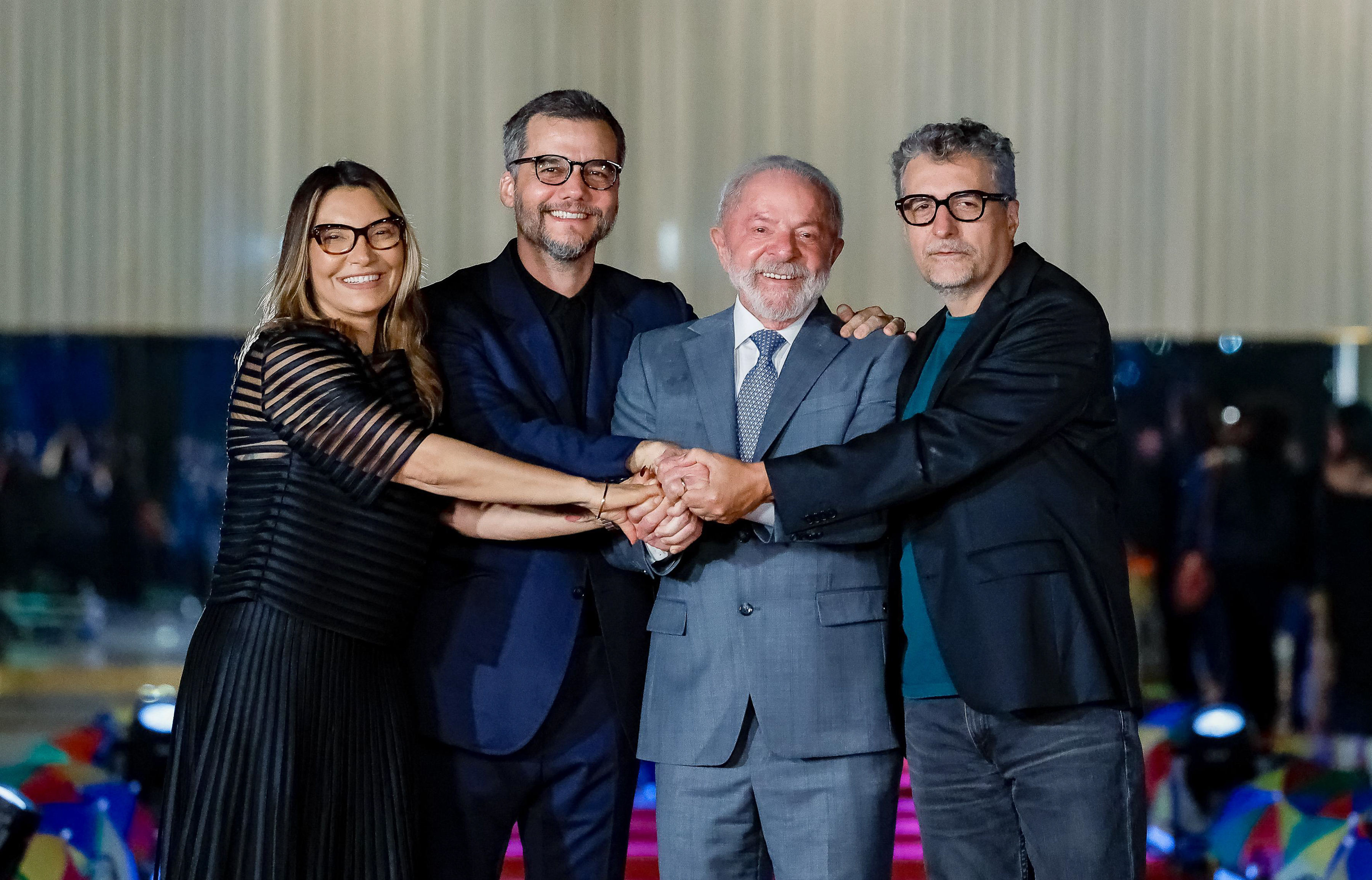 Janja, Wagner Moura, Lula e Kleber Mendonça Filho