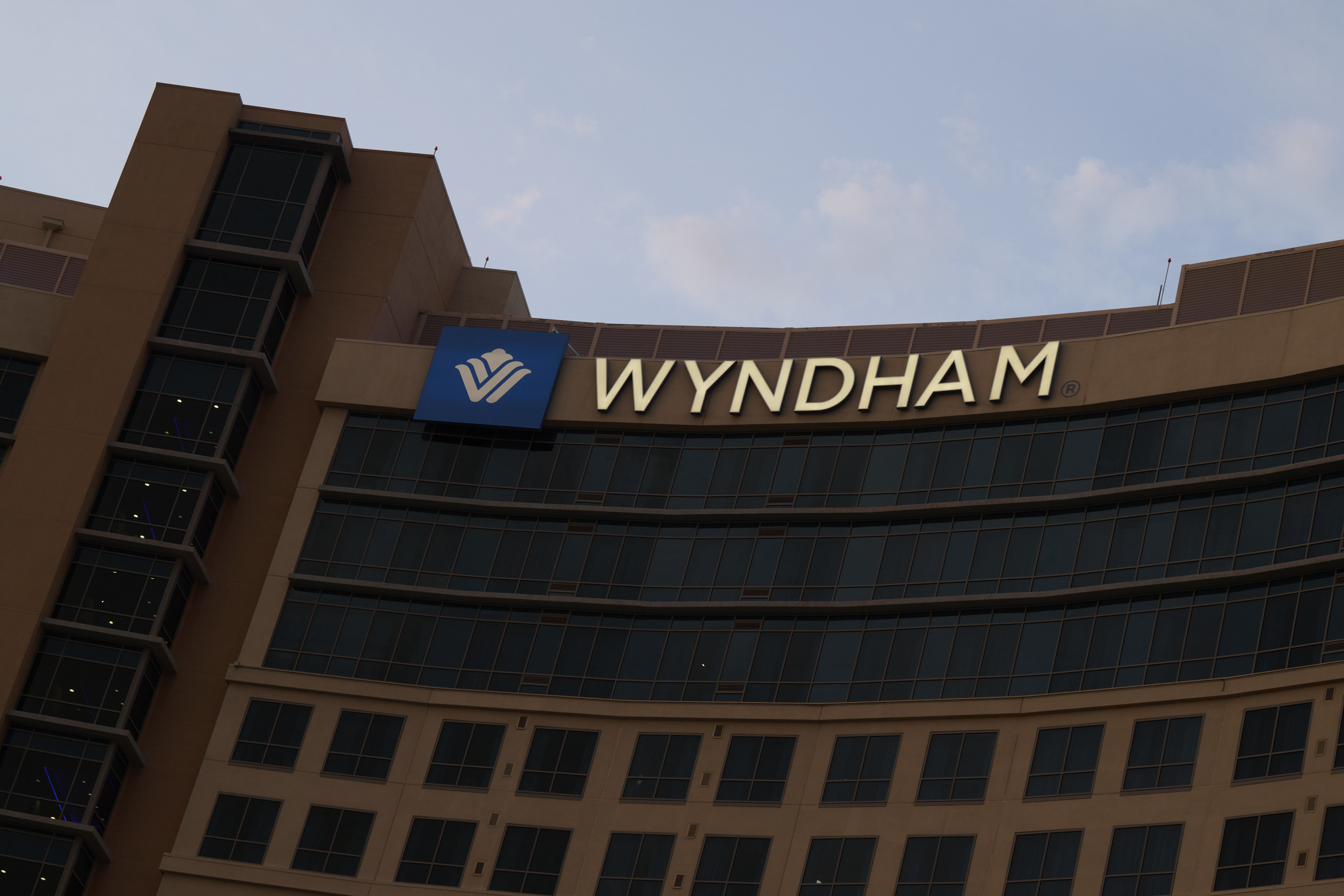 O que mudanças na diretoria da Wyndham diz sobre a operação no Brasil