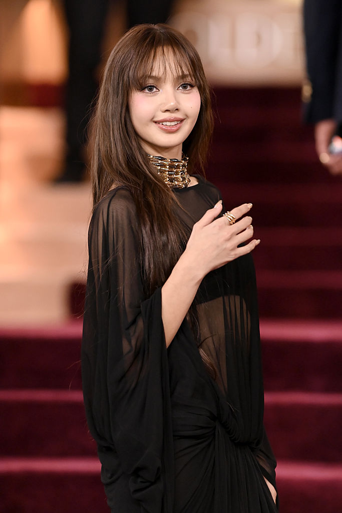 Lisa usa joias Bulgari