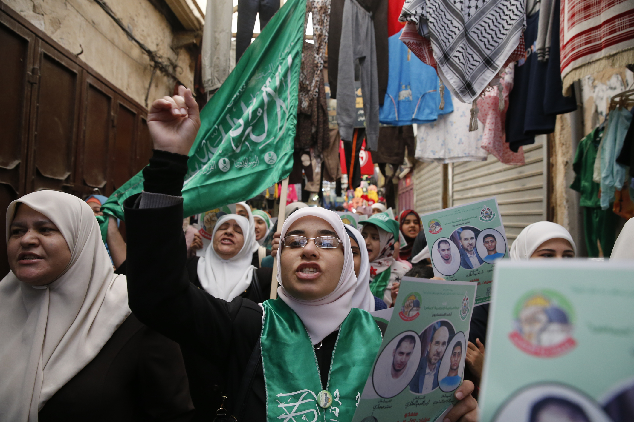 Hamas supporters demonstrating after the friday prayer in Nablus, West Bank.
