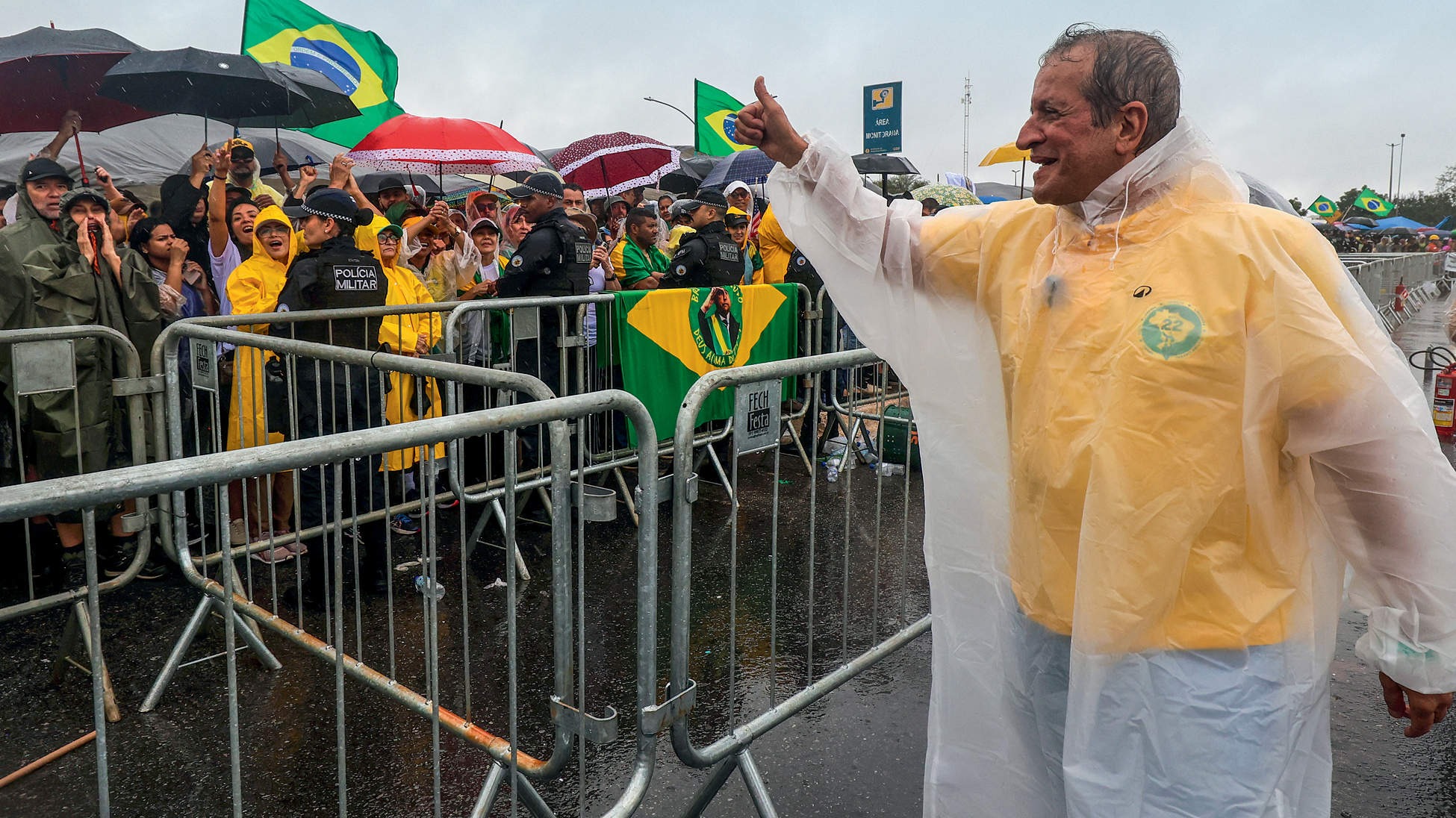 PLANOS - Valdemar Costa Neto: “Ele vai ser, no futuro, o nosso presidente da República”