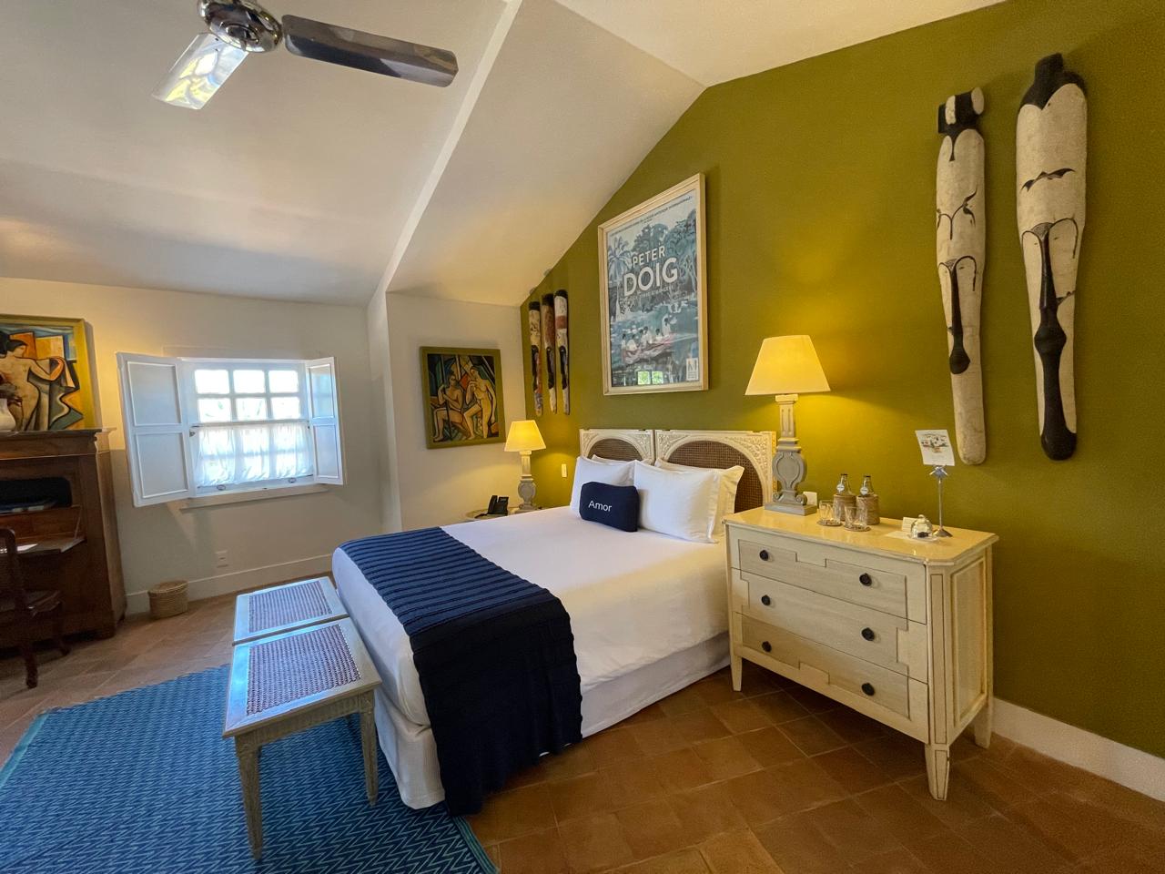 Conforto à beira-mar: o hotel conta com 24 acomodações, divididas em seis categorias diferentes