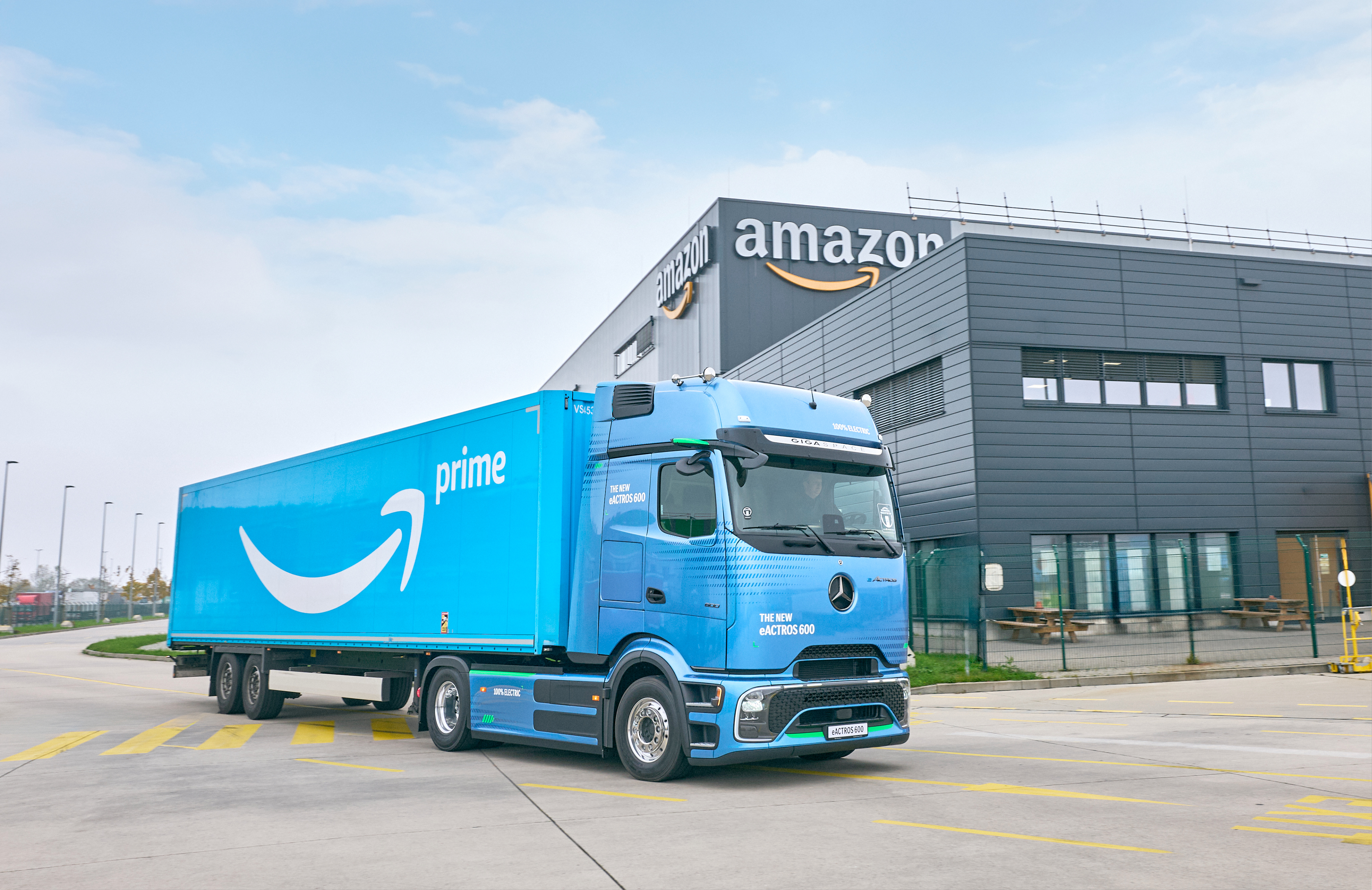 Amazon anuncia a demissão de 16 mil funcionários a fim de “eliminar a burocracia”