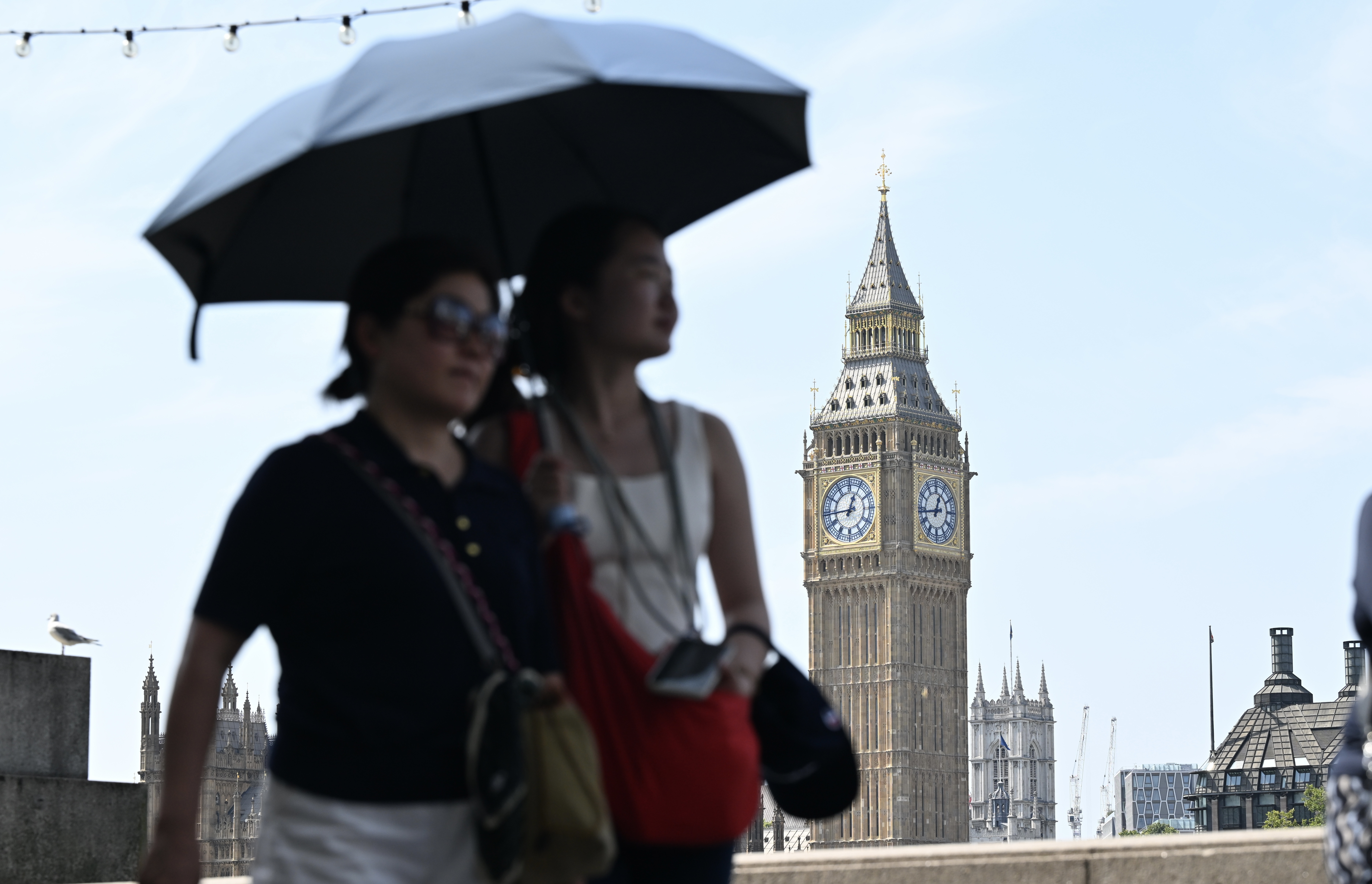 Onda de calor atinge a Inglaterra, em 2025: Europa se aquece em ritmo duas vezes mais r&aacute;pido que o restante do planeta