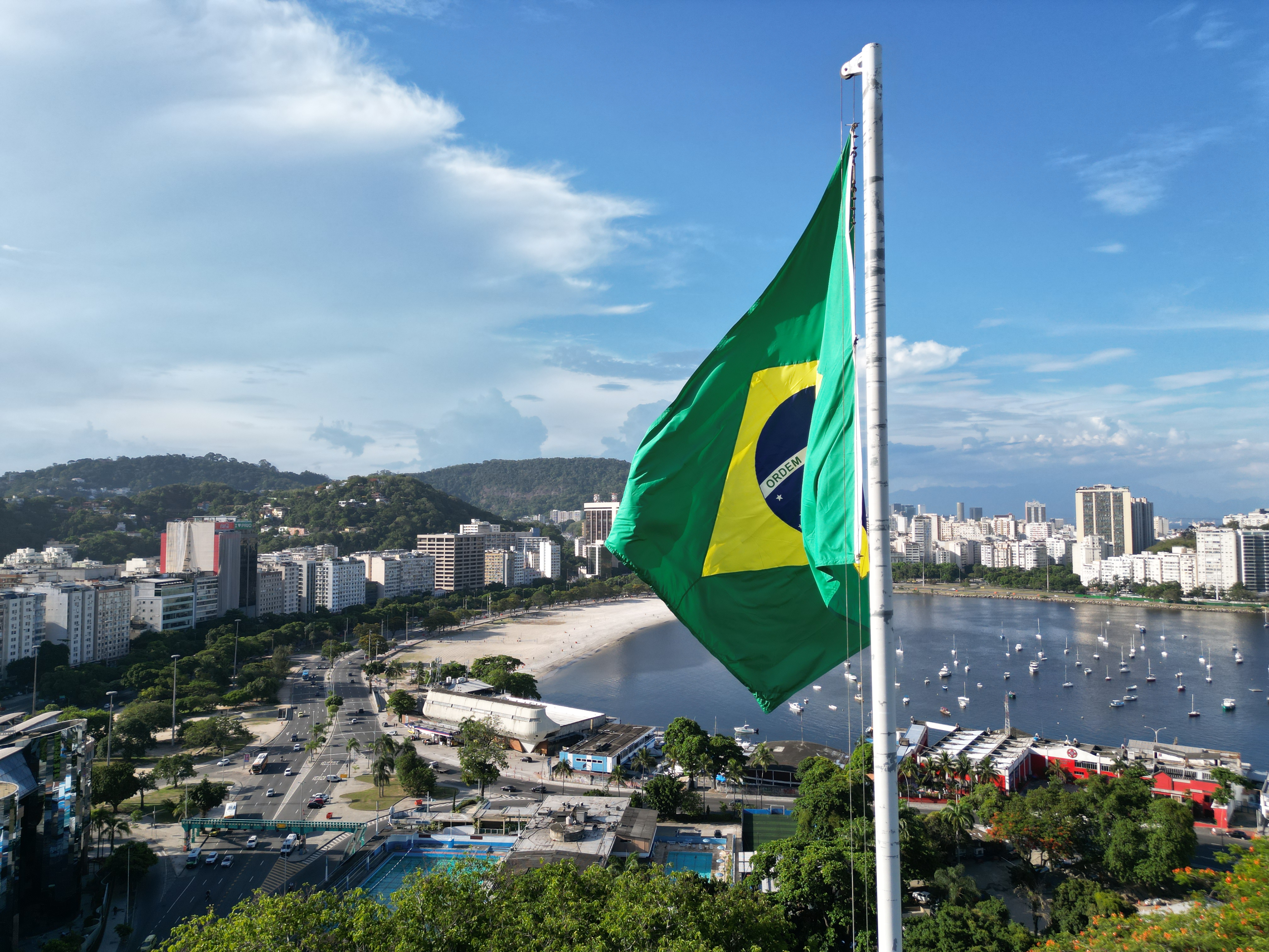 Brasil é central em resposta aos ataques contra sistema global de direitos humanos, diz ONG