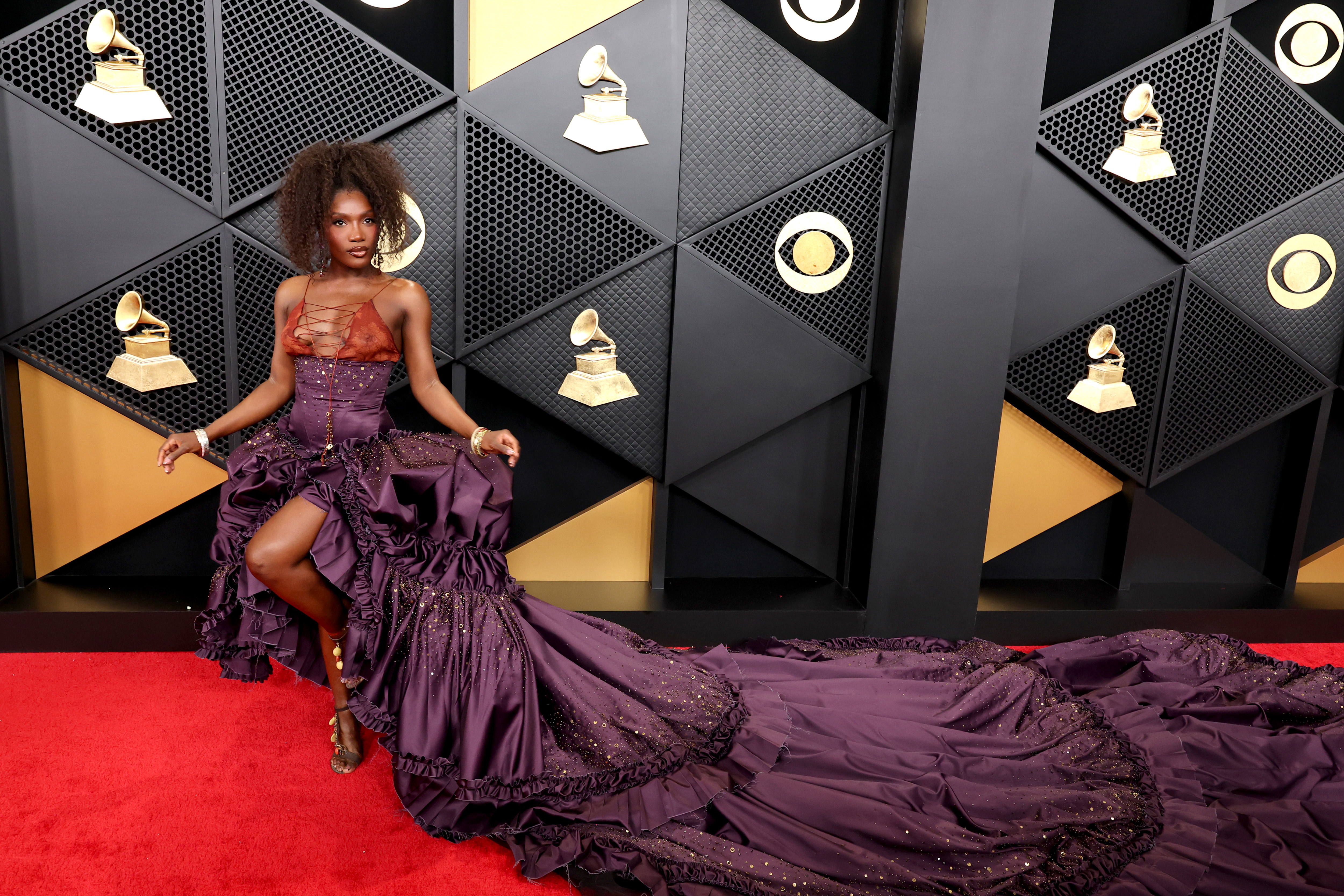 Doechii no tapete vermelho do 68&deg; Grammy