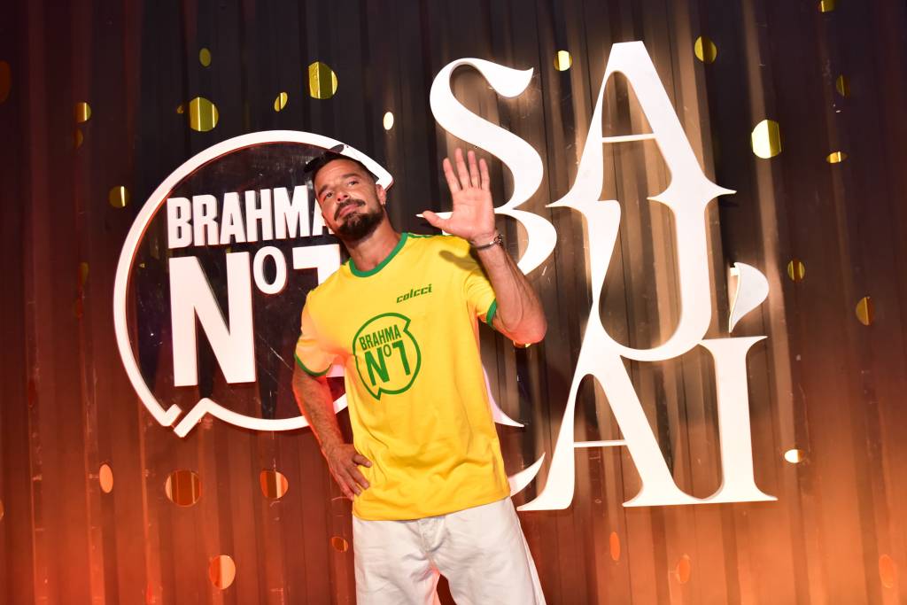 Ricky Martin em noite de estrelismo na Sapucaí