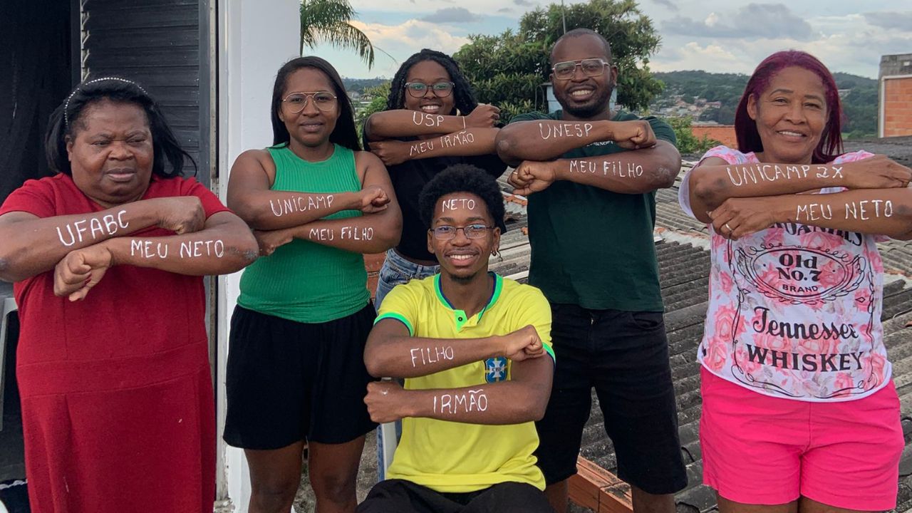 'É um direito nosso', diz jovem de periferia com 7 aprovações em públicas