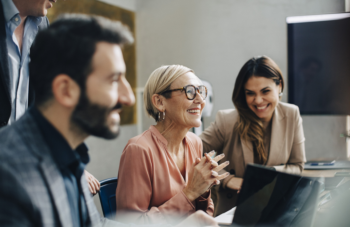 Convivência entre gerações pressiona empresas a rever comunicação interna
