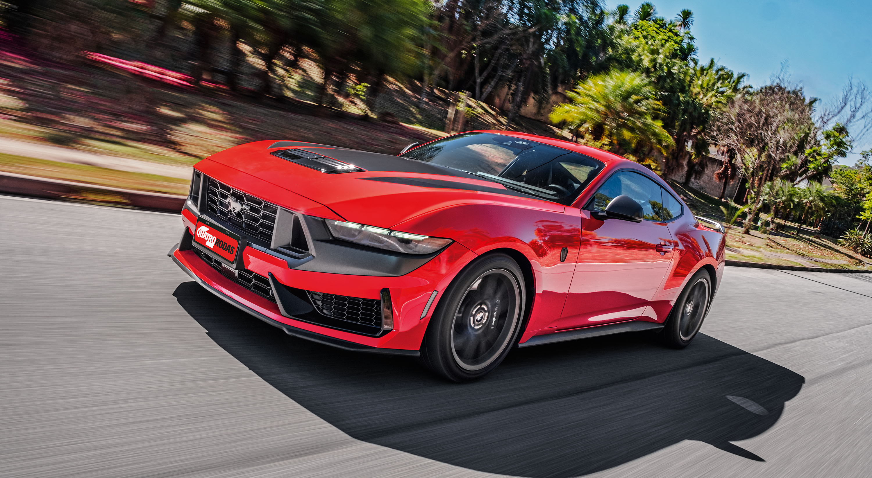 Mustang Dark Horse tem V8 5.0 mais potente mas ainda é usável no dia a dia