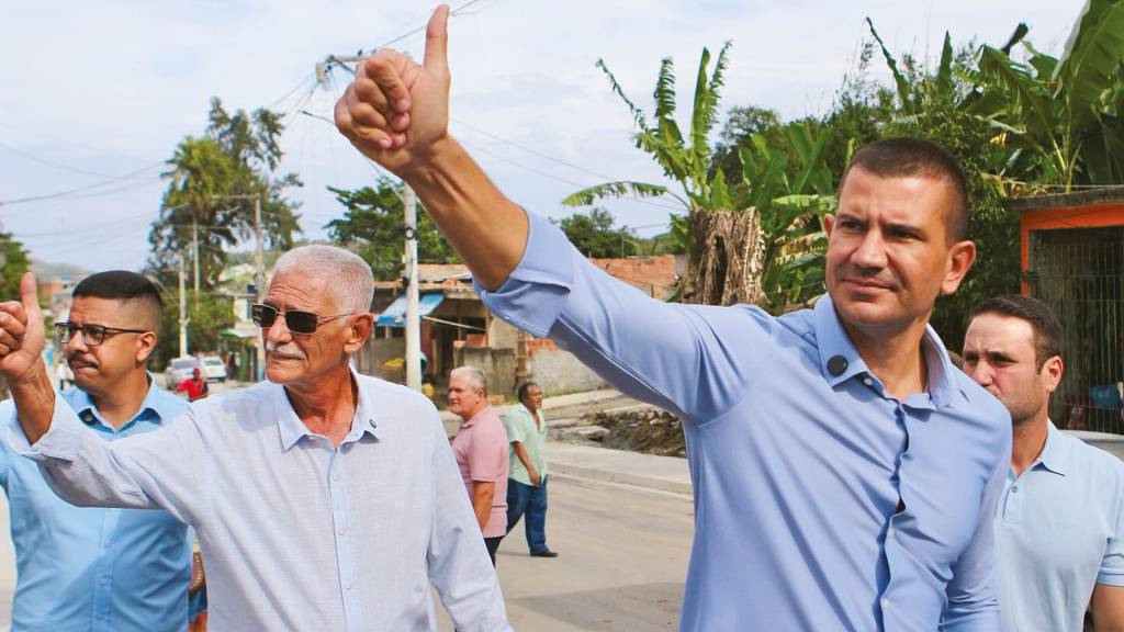 Os bastidores da aposta do PL, clã Bolsonaro e Cláudio Castro em Douglas Ruas no Rio