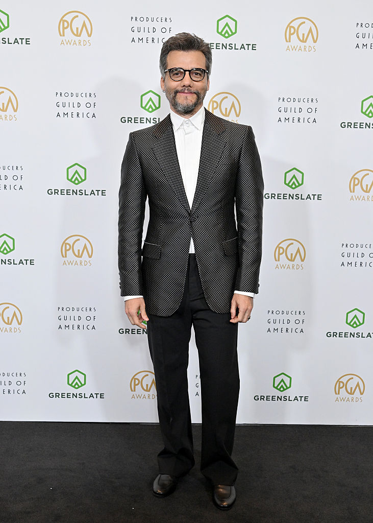 Wagner Moura veste Valentino
