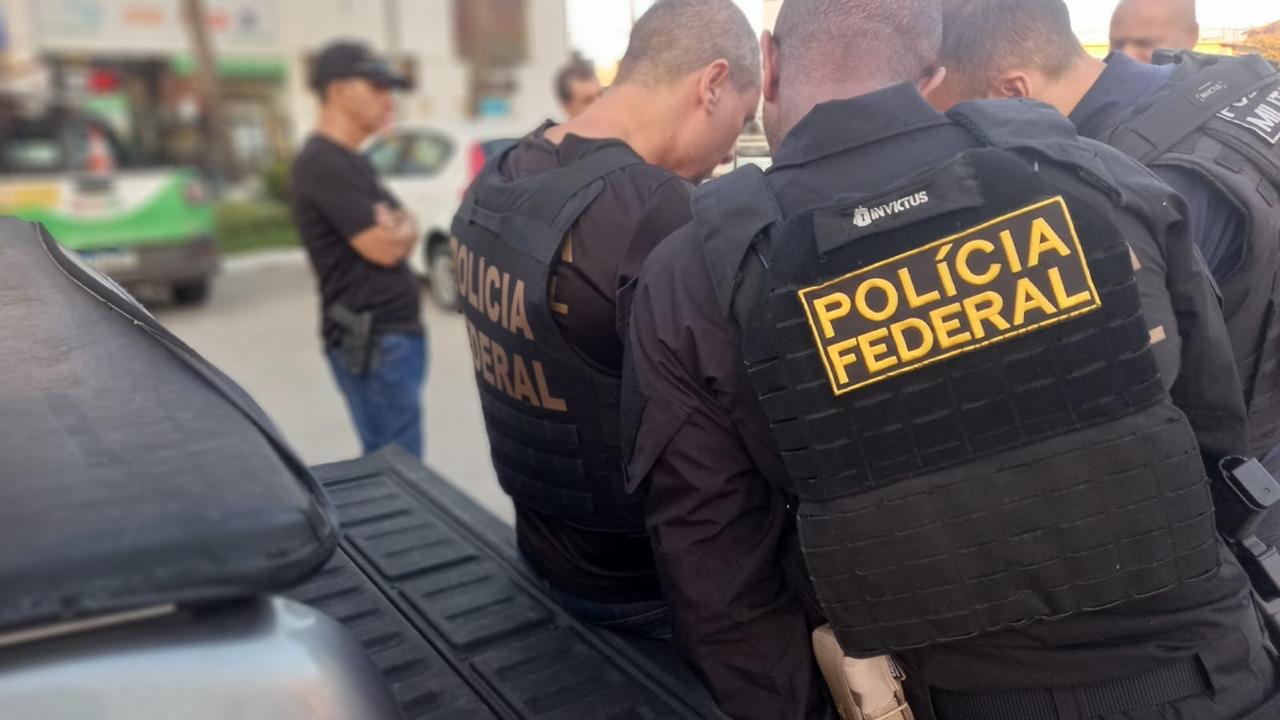Agentes da Polícia Federal que atuaram na Operação Desconexão em Cabo Frio, na Região dos Lagos, no Rio de Janeiro. 04/03/2026