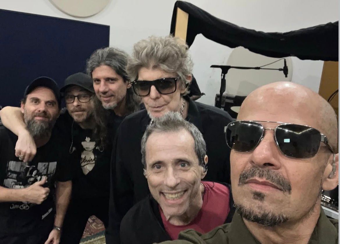 Tony Bellotto e Titãs