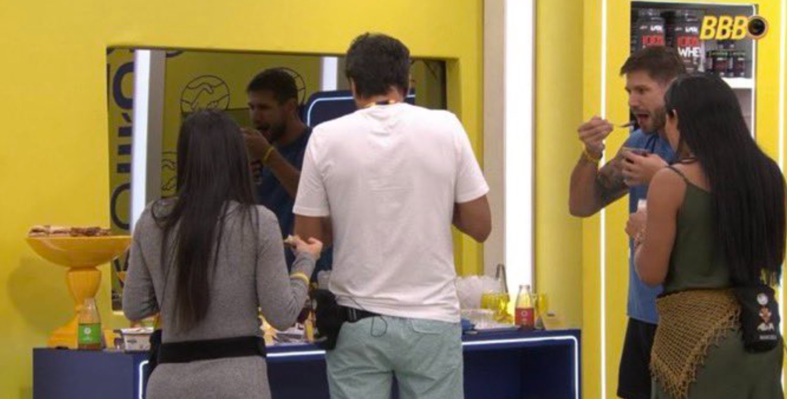 VIPs comem enquanto Xepa sofre com o Tá com Nada no BBB 26