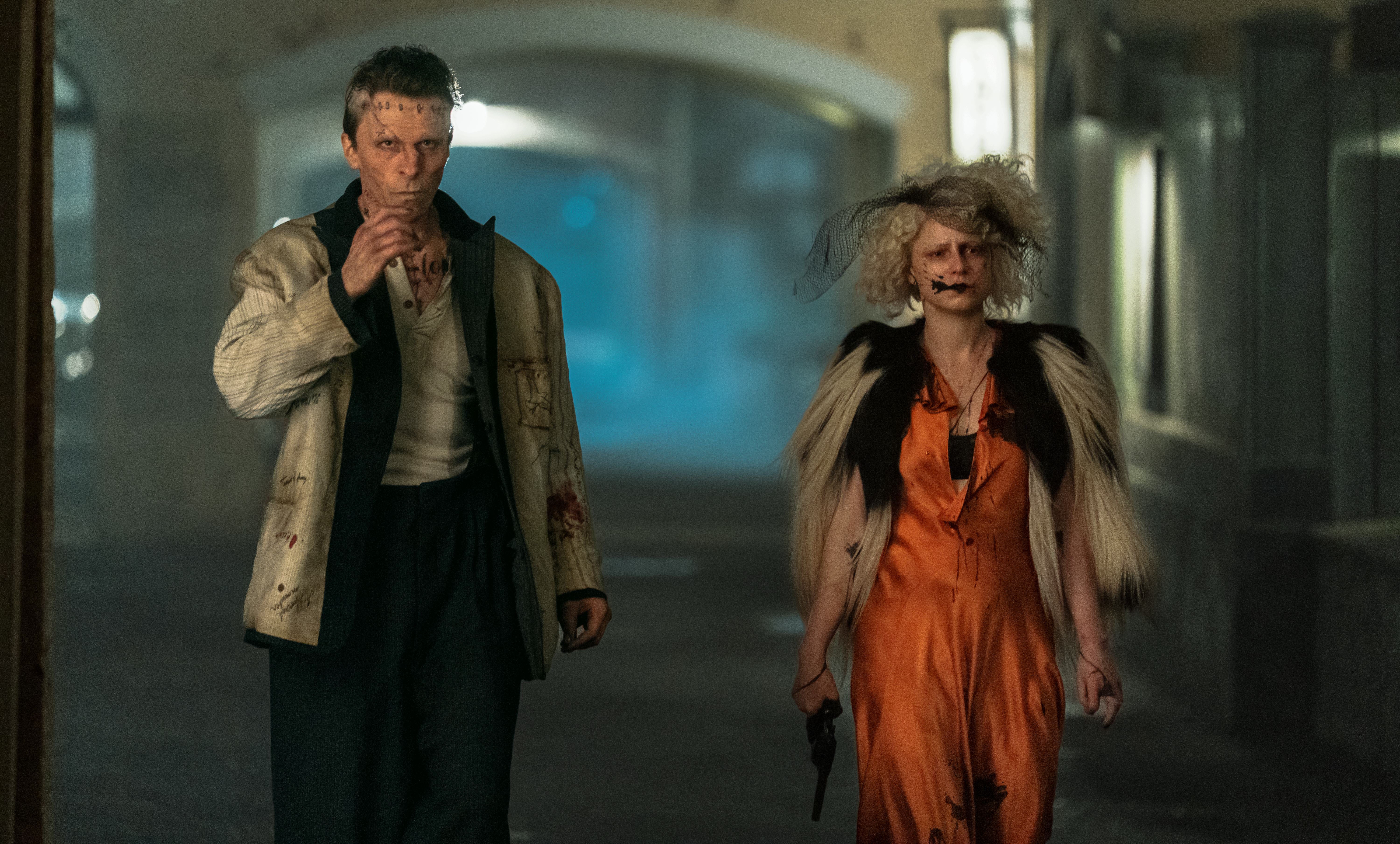 Maggie Gyllenhaal reinventa A Noiva! com Jessie Buckley e Christian Bale