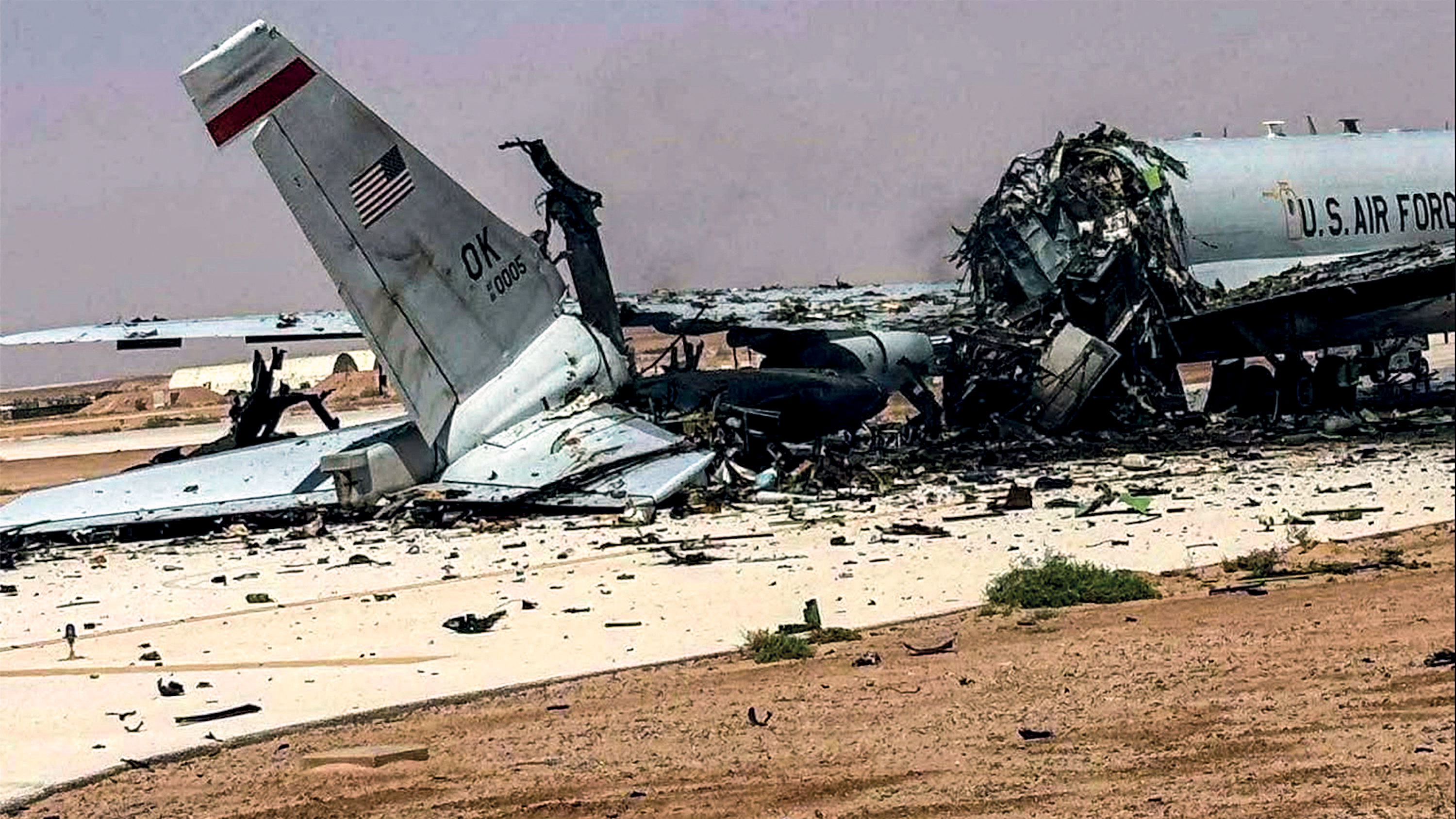 É GUERRA - Avião americano abatido pelos iranianos em solo saudita: sem sinais de um fim para o conflito