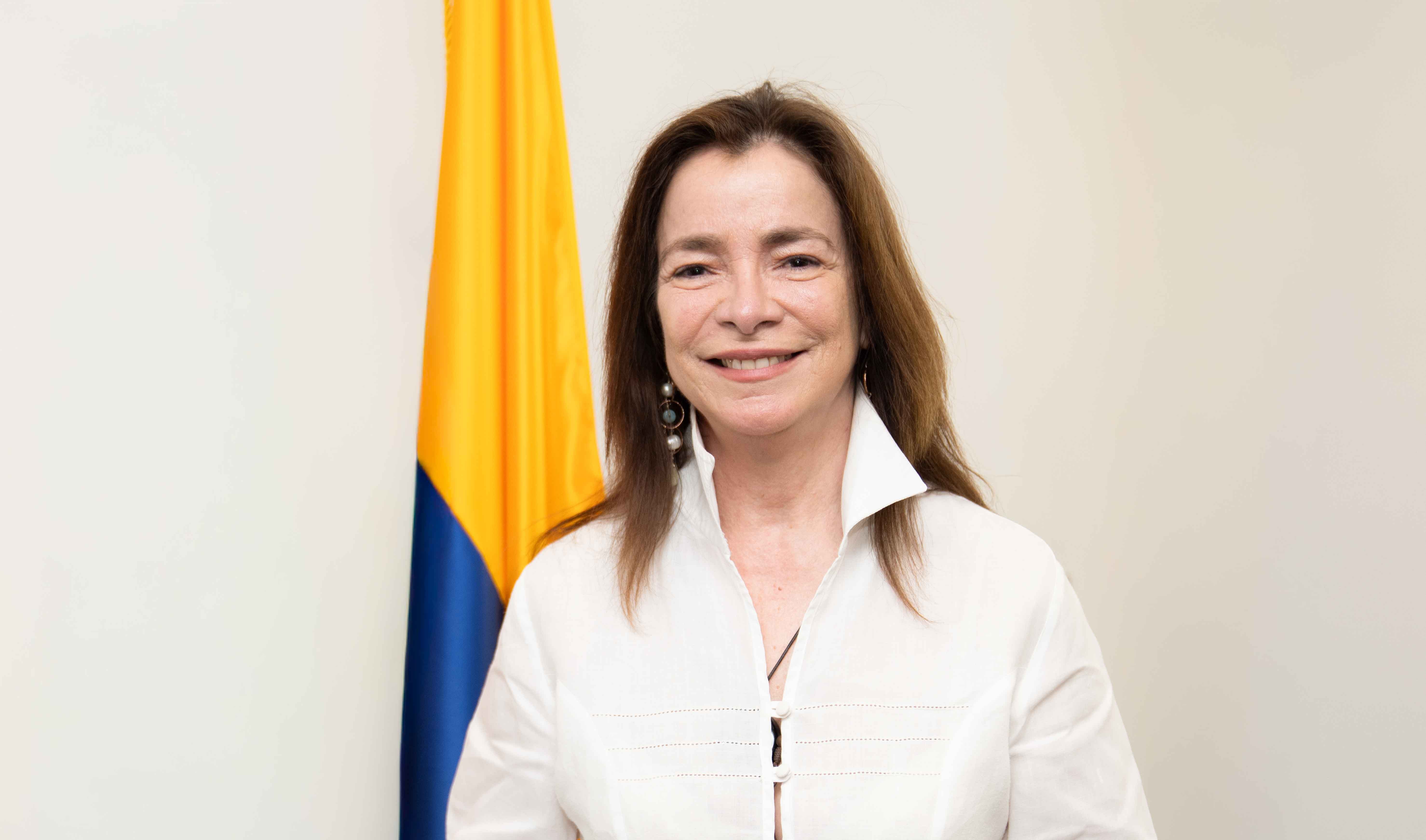 Foto Carmen Columna.jpg
