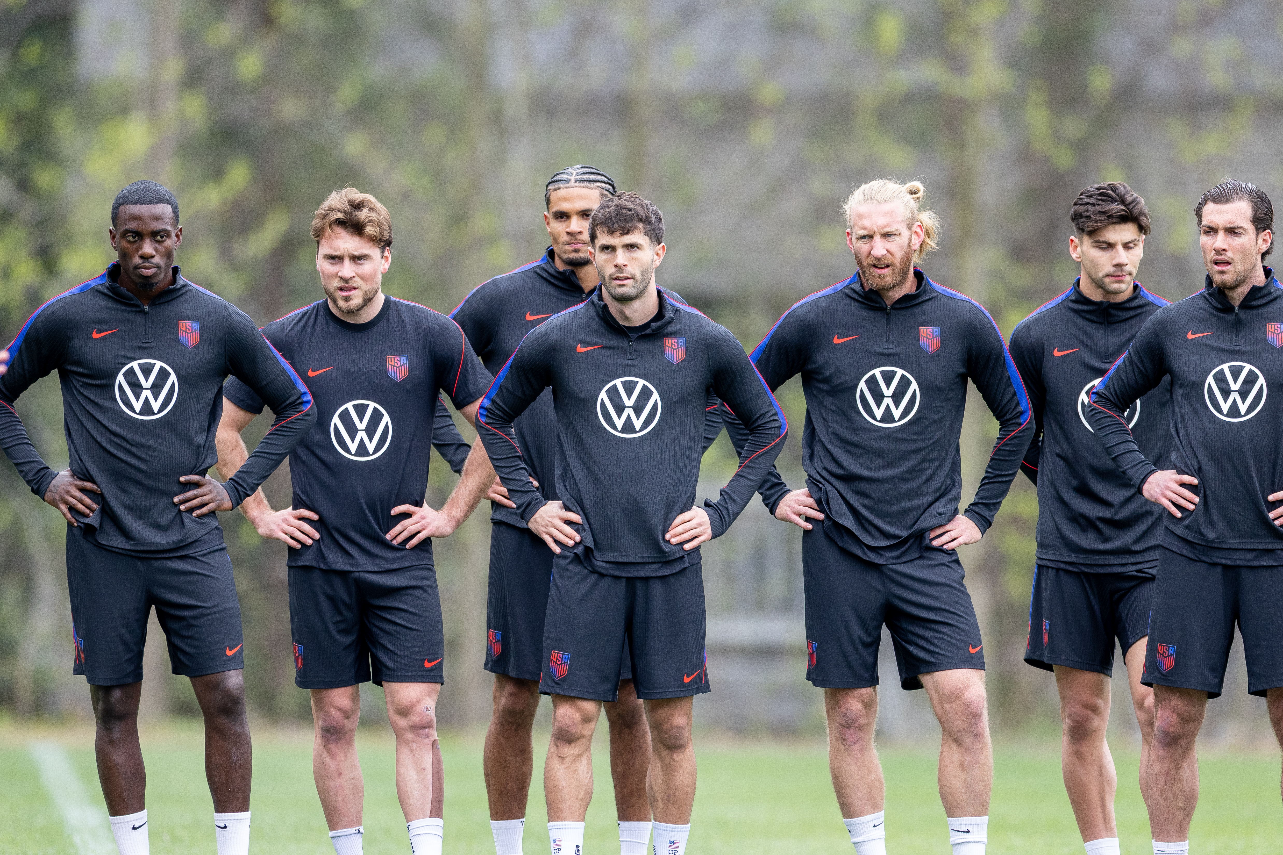 A dificuldade da Fifa em vender ingressos para estreia dos EUA na Copa