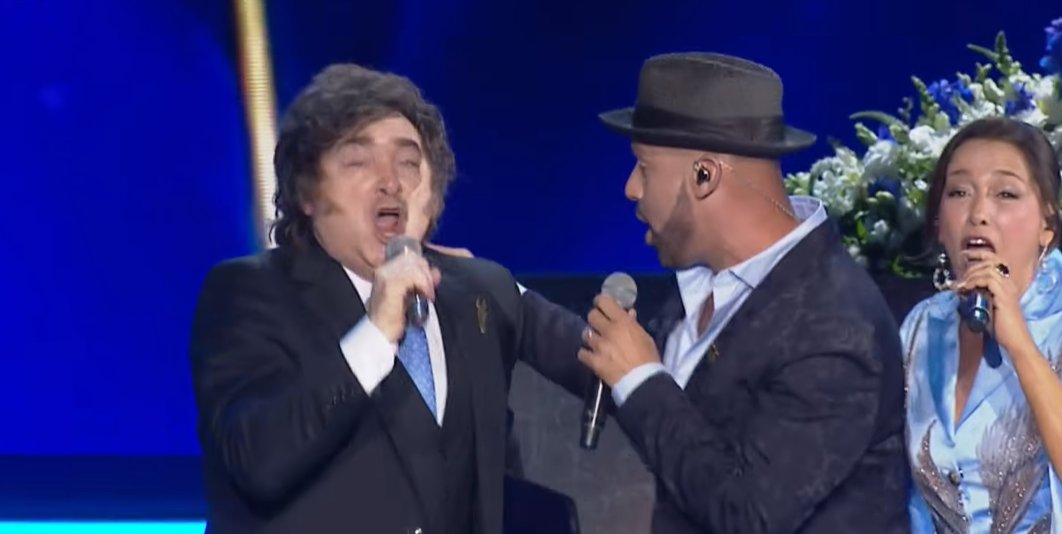 Milei canta em Dia da Independência de Israel.