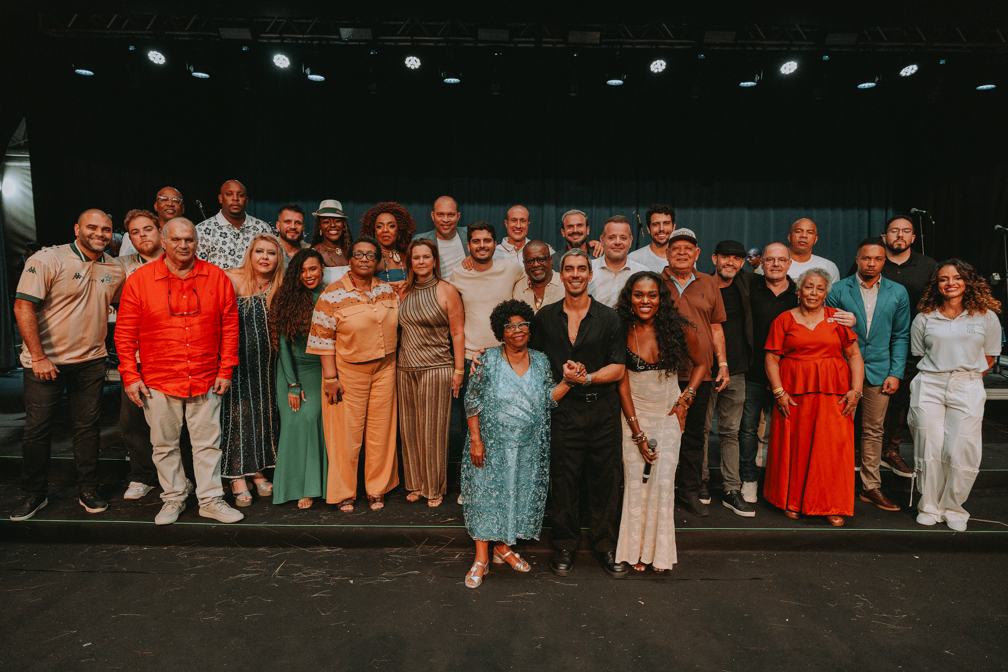 Presidente da LIESA e representantes das escolas