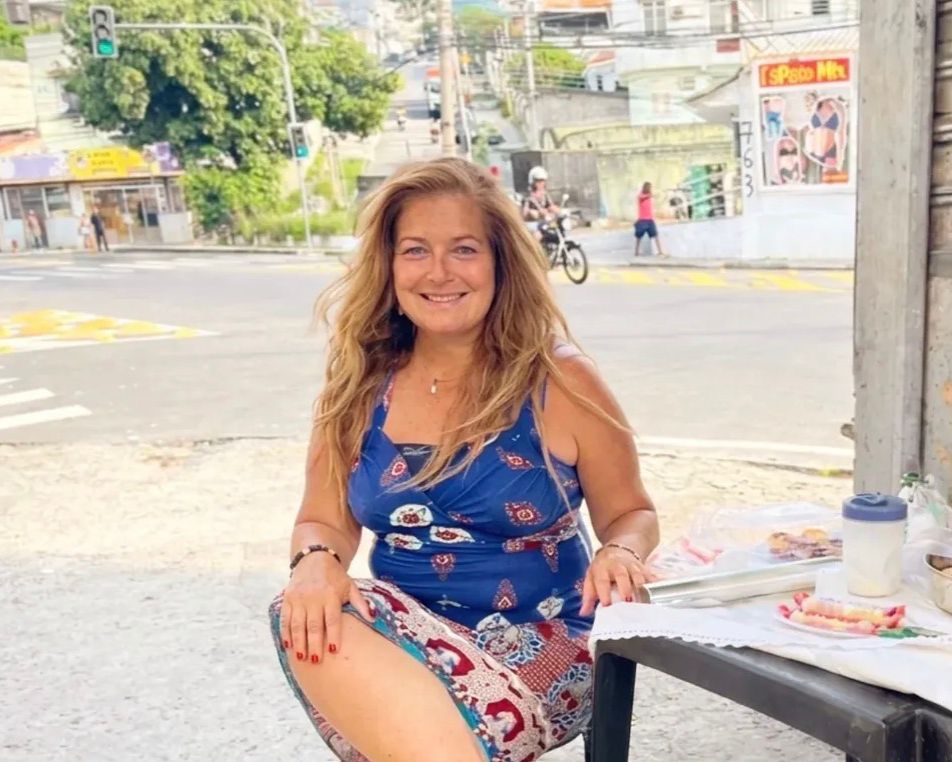 Regininha Poltergeist fala de seu estado de saúde após internação em clínica