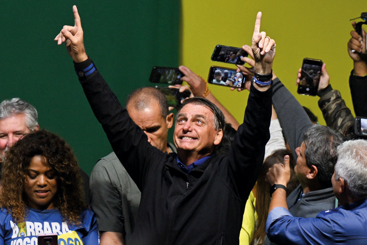 DERROTA - Bolsonaro em 2022: distância para Lula sumiu no primeiro turno