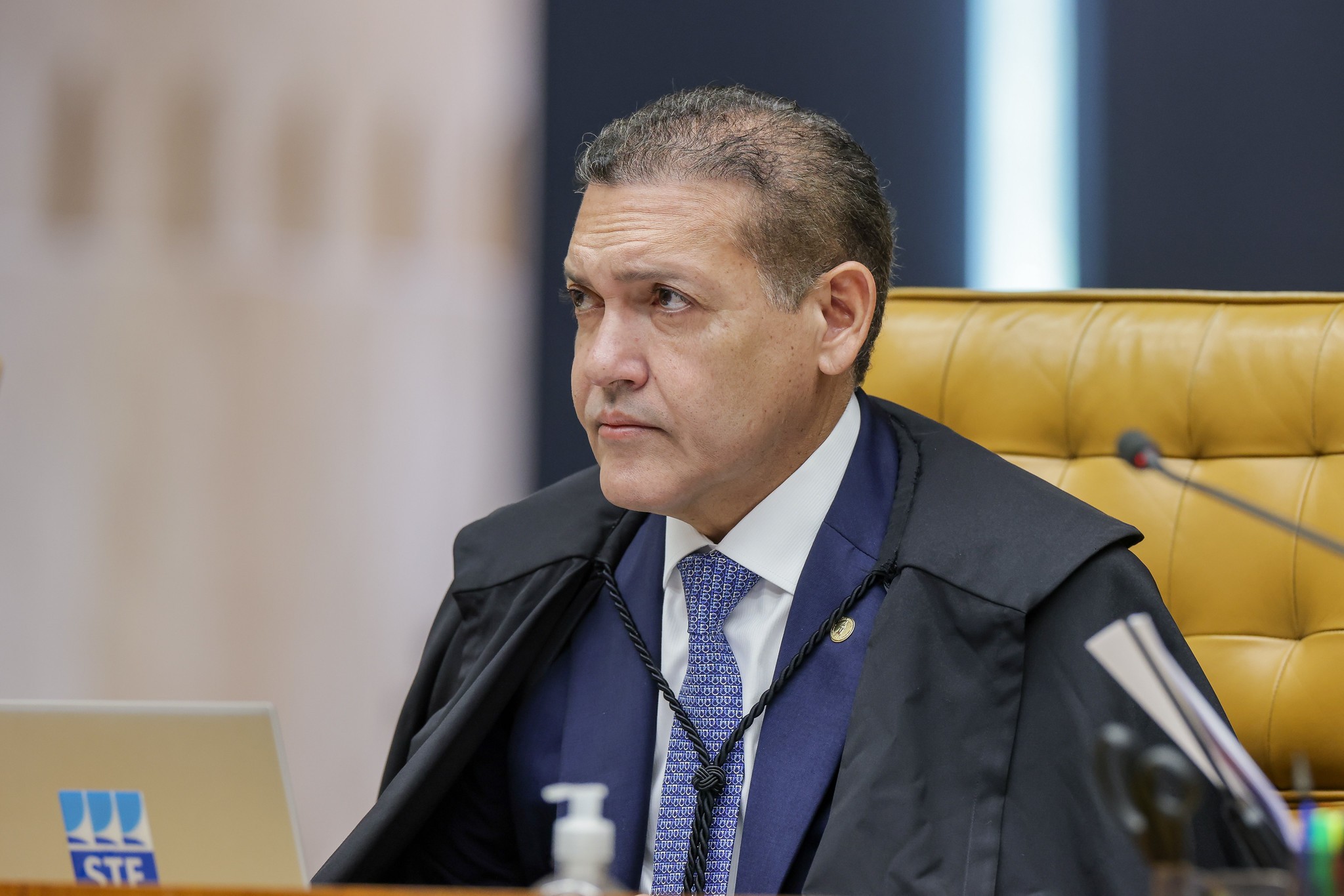 O movimento de Nunes Marques sobre bloqueio de seguidores por Bolsonaro