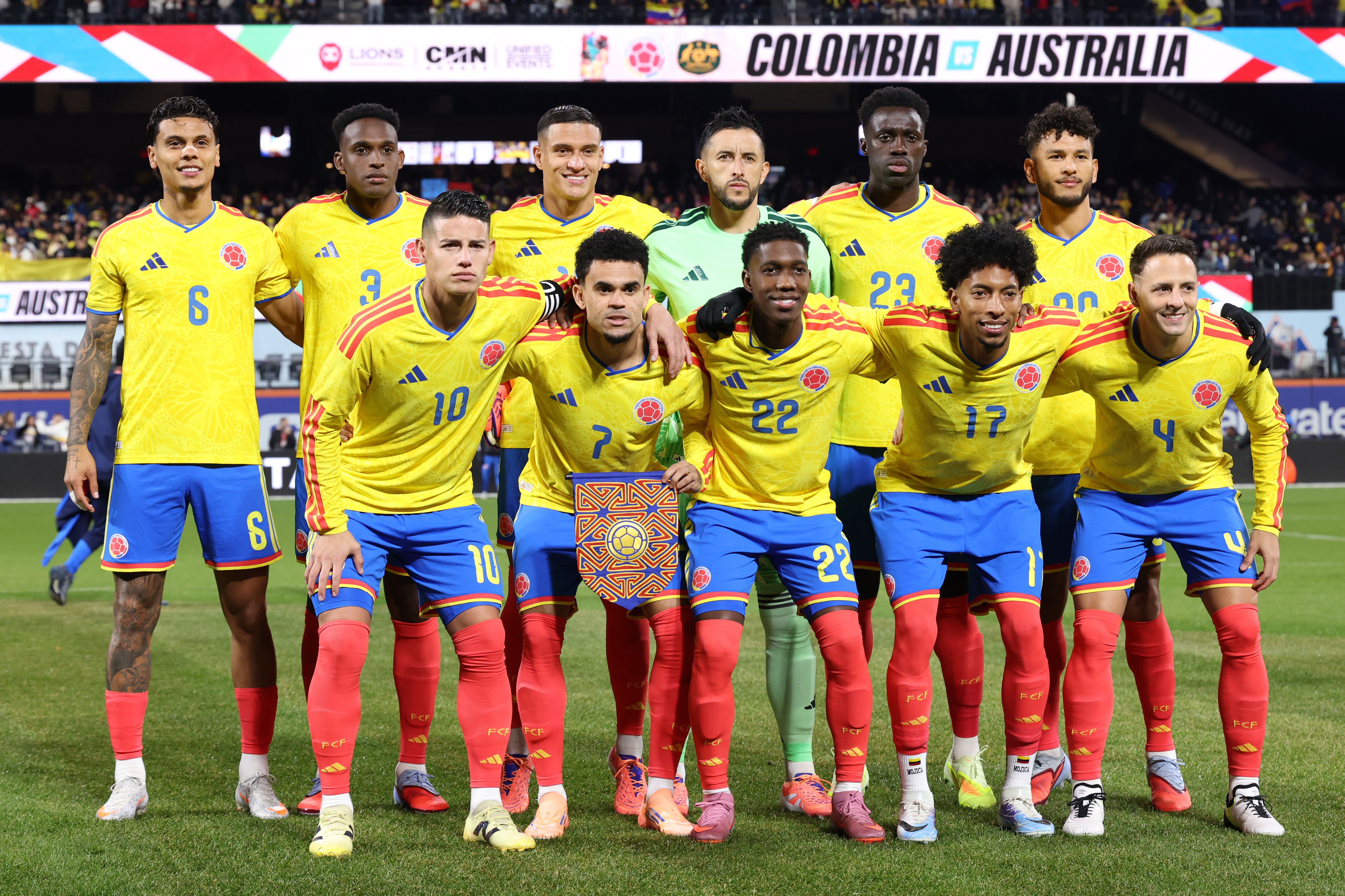 NEW YORK, NEW YORK - NOVEMBER 18: Players of Colombia pose for a team photo prior to the International Friendly match between Colombia and Australia at Citi Field on November 18, 2025 in New York City. (Photo by Jordan Bank/Getty Images)