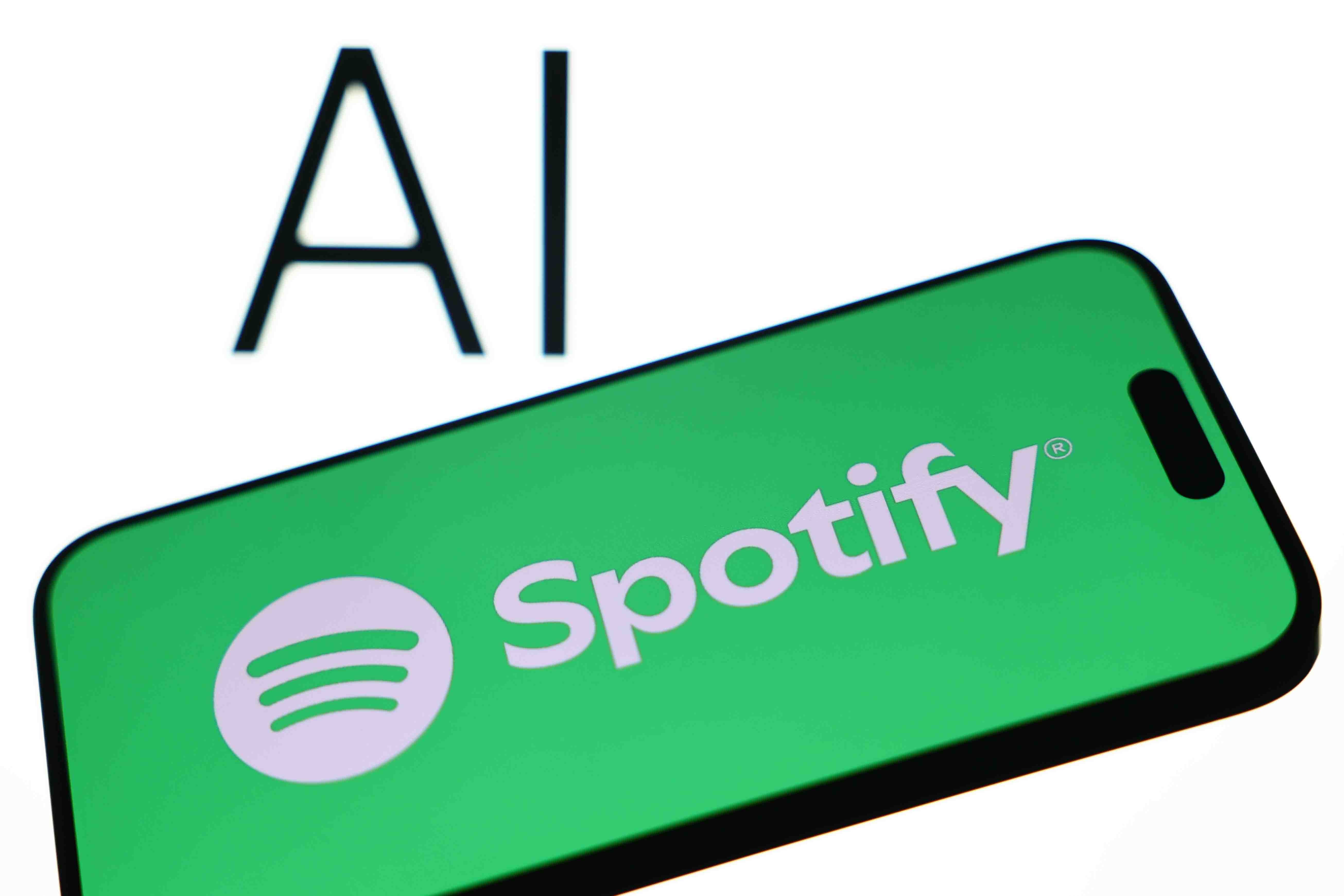 Foto de logo do Spotify com IA ao fundo