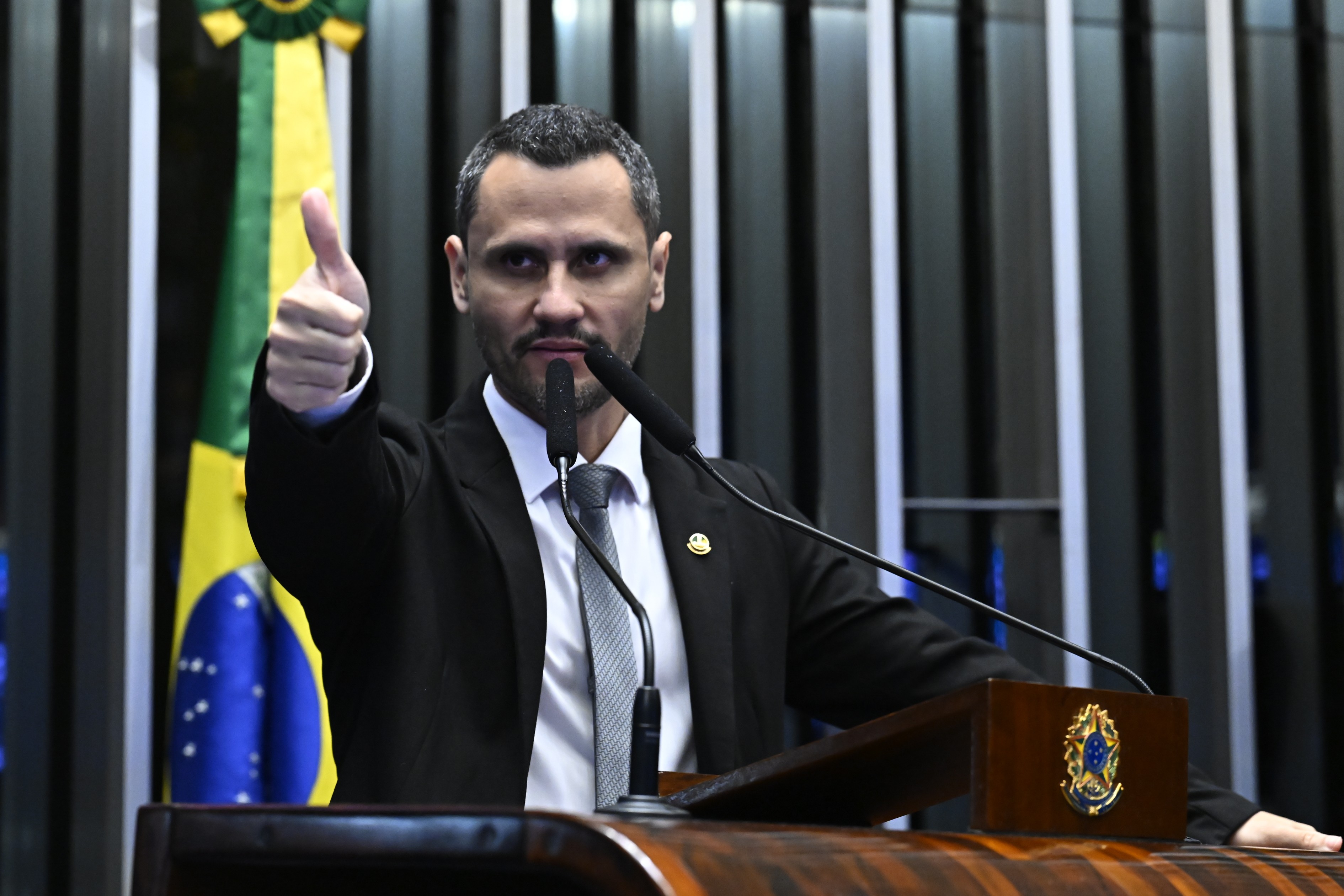 A trombada entre Cleitinho e presidente do Republi