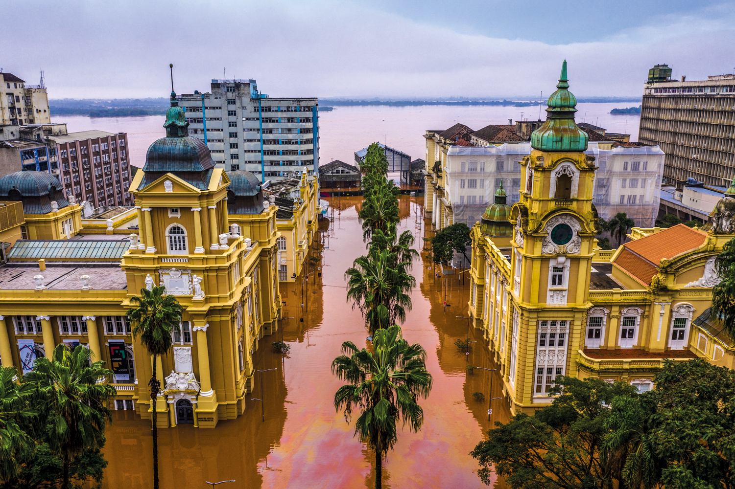 REALIDADE - Inundação em Porto Alegre em 2024: cena digna de uma distopia