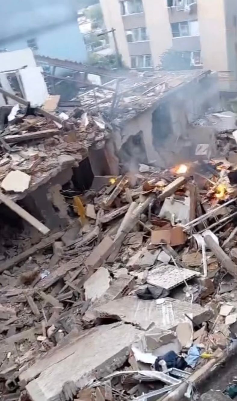 Explosão no Jaguaré, na Zona Oeste de São Paulo, destrói casas e deixa feridos