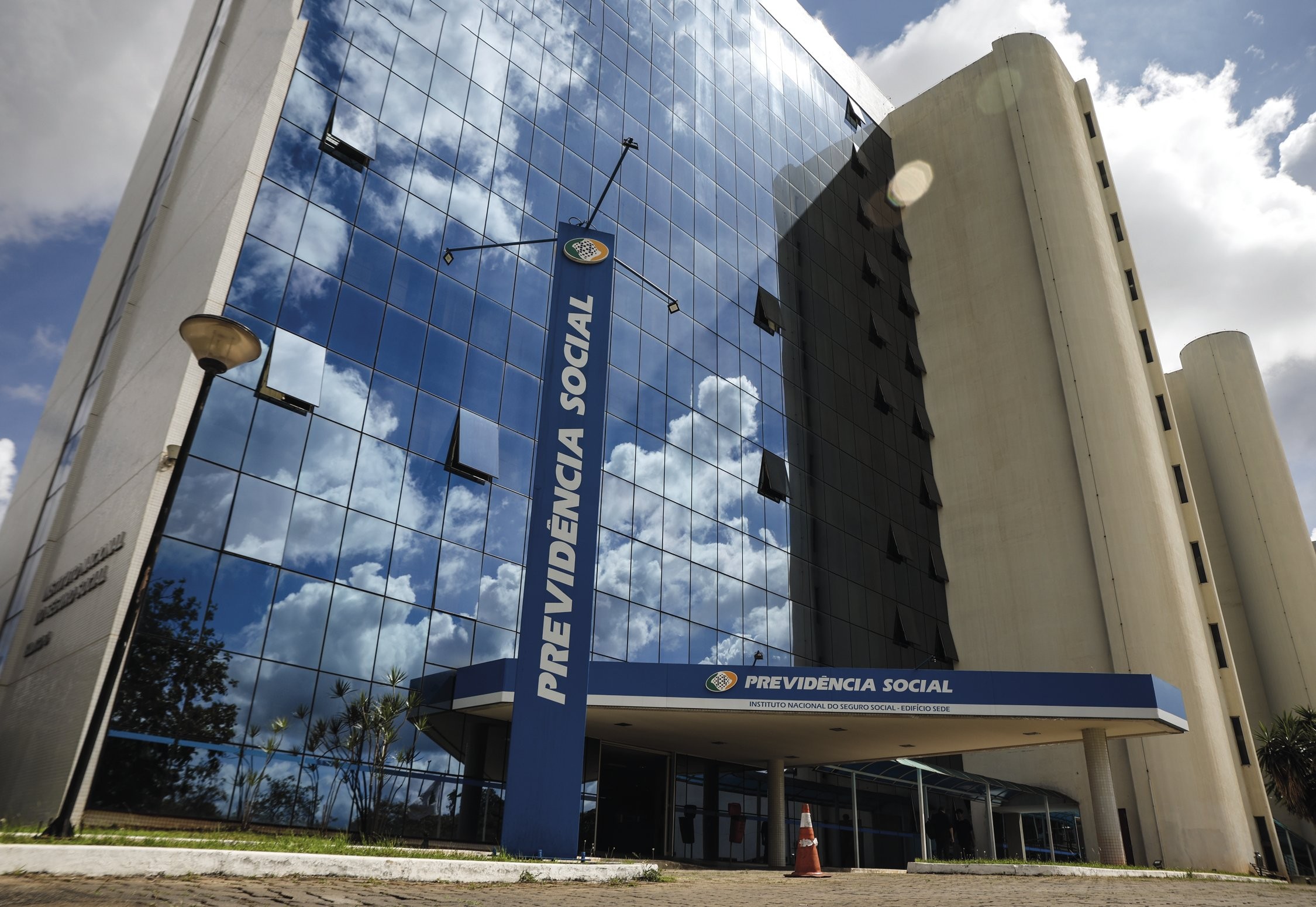 PREOCUPAÇÃO - Previdência: déficit estimado em 440 bilhões