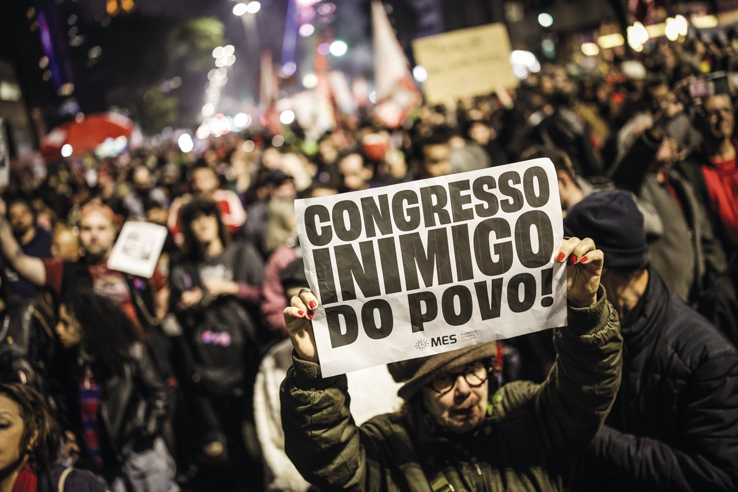 NA BRONCA - Ato em São Paulo: só 15% aprovam o trabalho do Congresso
