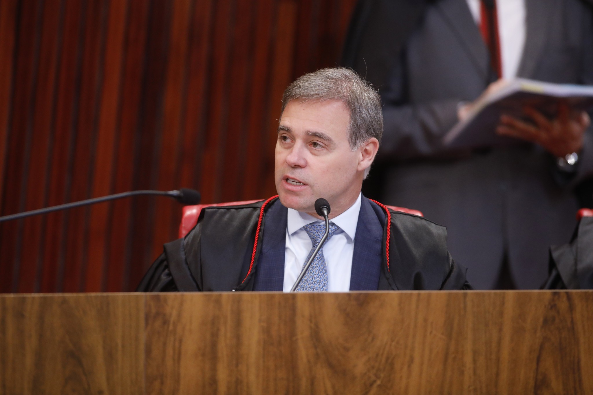 Mendonça não vê pedido de voto em post que diz que Flávio é ‘futuro presidente'